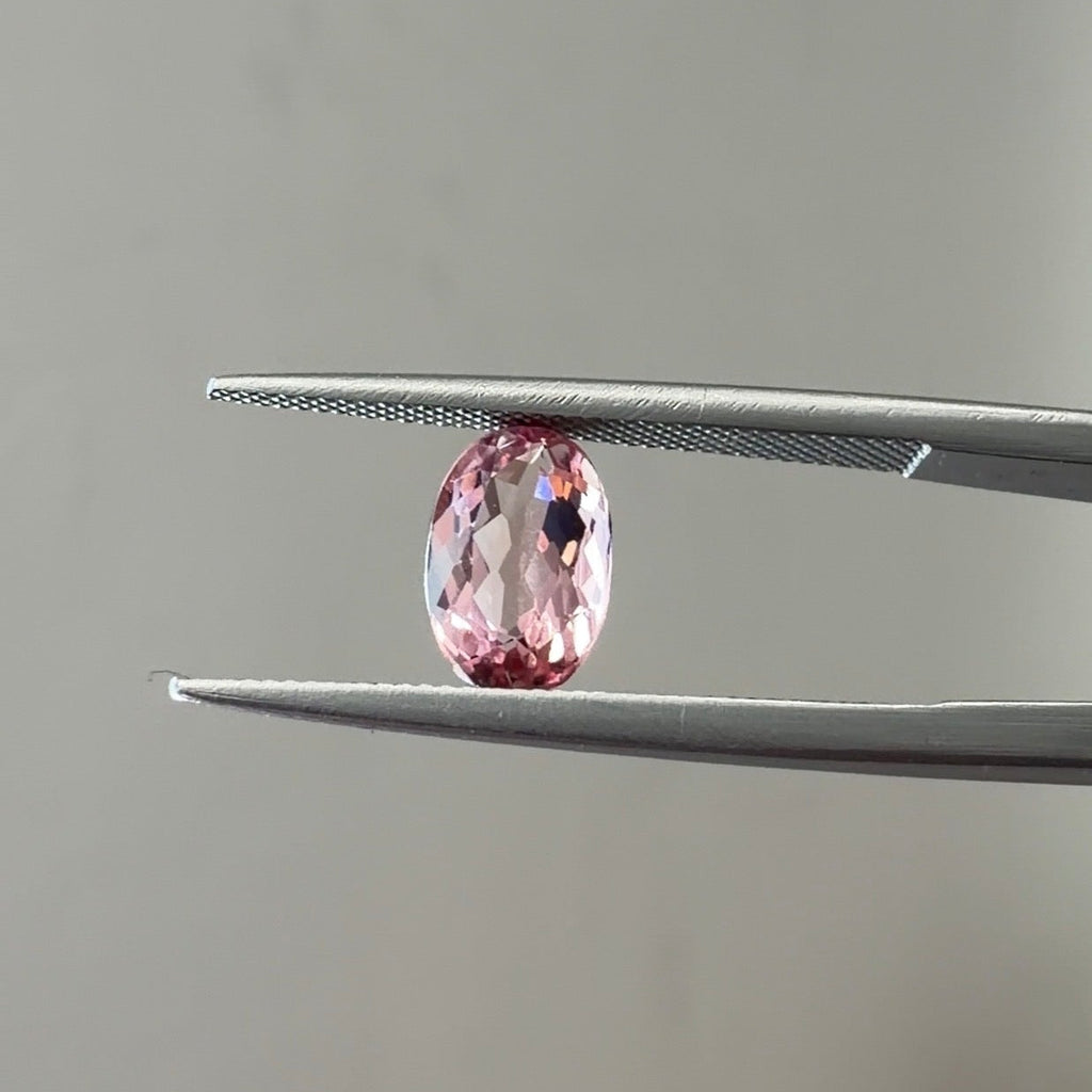 Pink Tourmaline Oval 1.1cts