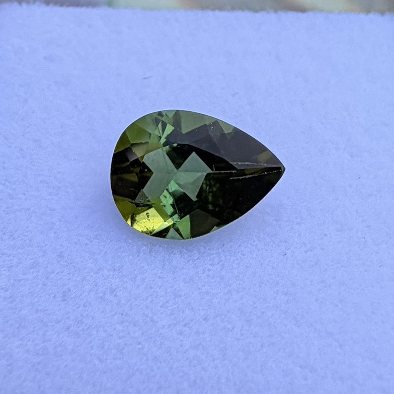 Green Tourmaline Pear 1.06cts