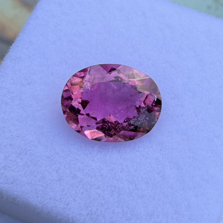 Pink Tourmaline Oval 1.69cts