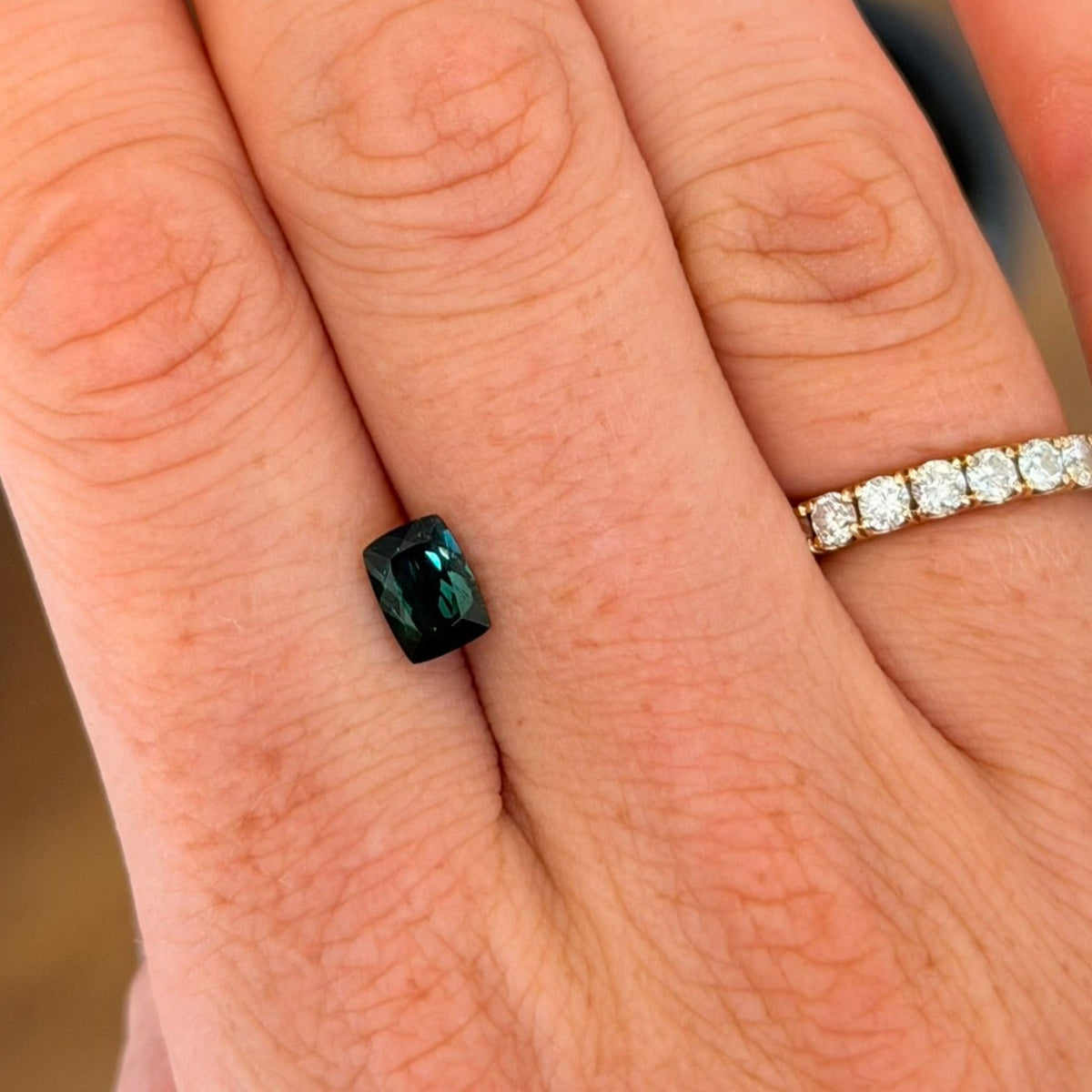 Green Tourmaline Elongated Cushion 1.14cts