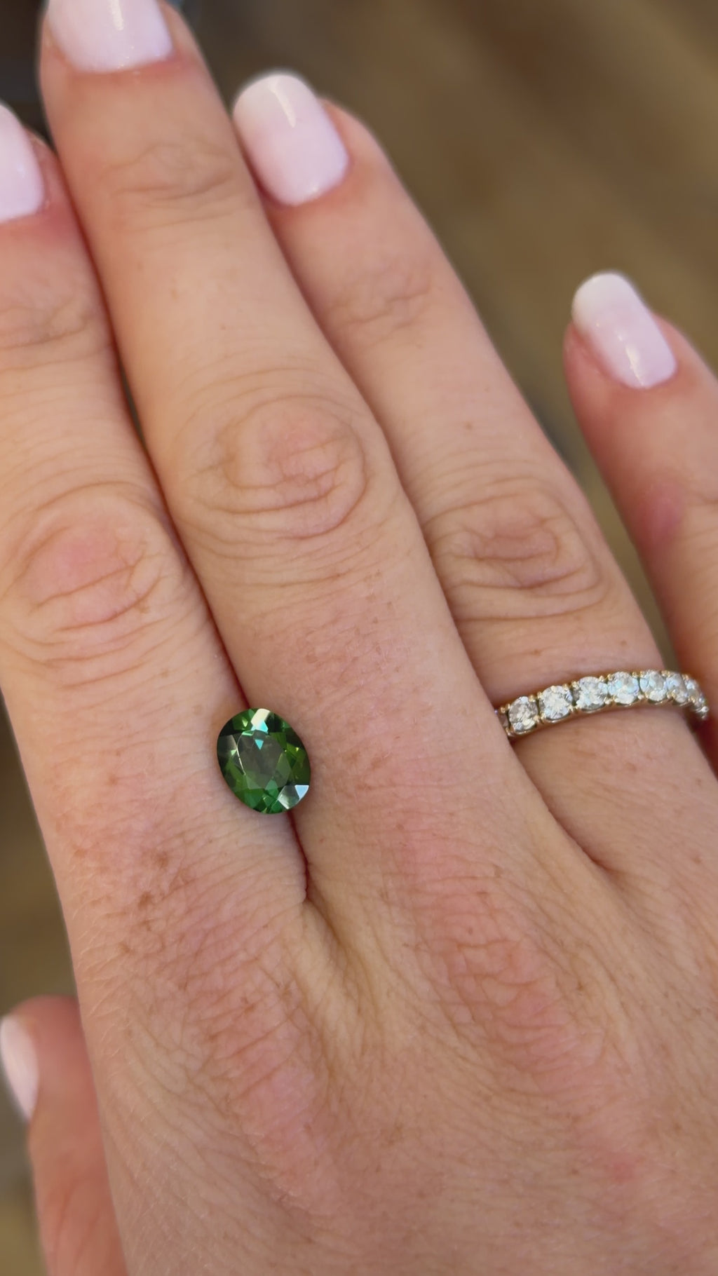 Green Tourmaline Oval 1.81cts
